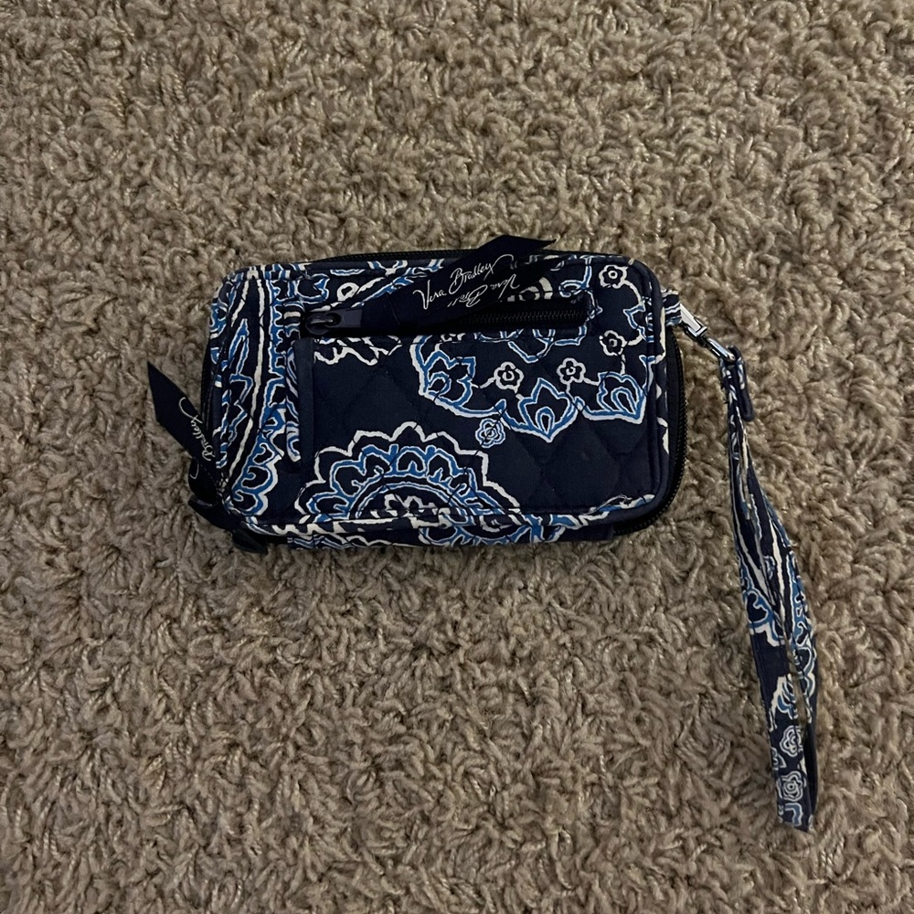 vera bradley blue wristlet
